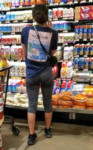 Spandex latina with great vpl