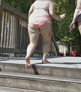Waterpark MILFs 5