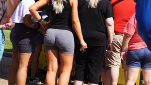 Big booty blonde babe in tight grey spandex shorts with vtl