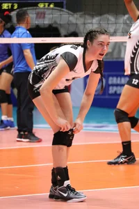 Thai candid volleyball girls