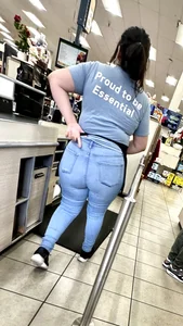 Cashier thick ass mmmm mmm