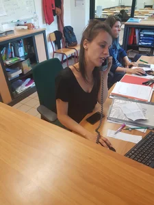 Office lady in tight pants with vpl