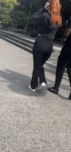 THICC redhead paws walking o/c vid