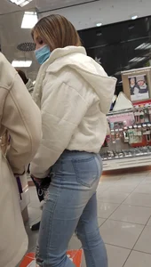 Nice jeans ass in the waiting line