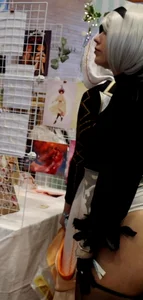 2B Cosplayer
