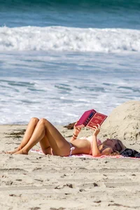 San Diego beach various sexy girls in bikinis