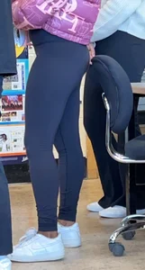 Candid college teen's booty in leggings closeups