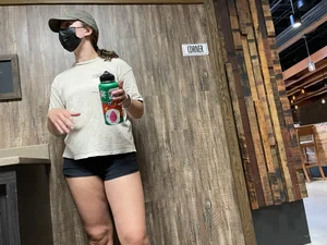Thick college slut in shorts