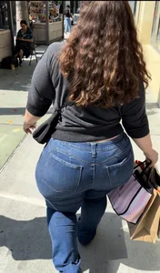 BBW ((WIDE HIPS WIDE ASS in tight jeans))