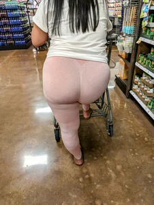 Pink Leggings Latina Hot