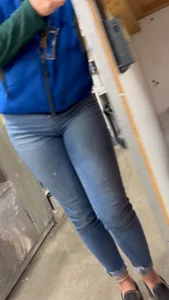 Bitch Knows How To Pose Her Ass!