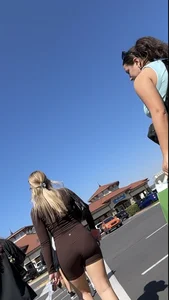 LOCOS  Blonde with a nice ass