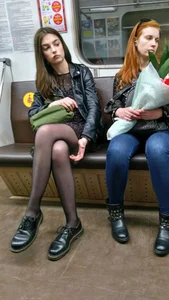 Girl with Hot Legs in Black Pantyhose in Subway Train Creepshot (Busted)