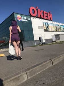 Candid Girl in Shorts With Purple Hair And Hot Pale Legs Street Creepshots Gallery
