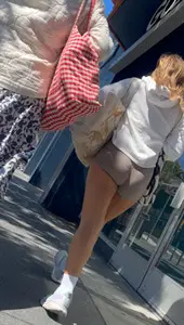Jiggly college Pawg in tight booty shorts