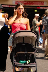 (OC) Pink tube top leggy MILF gorgeous face