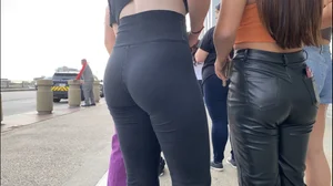 Blonde with tight ass in leggings