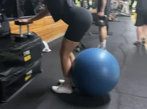 big booty in leggings shorts