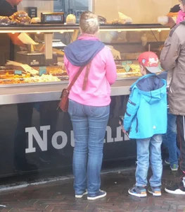 Street market milfs in tight blue jeans