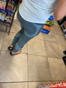 Gilf in leggings