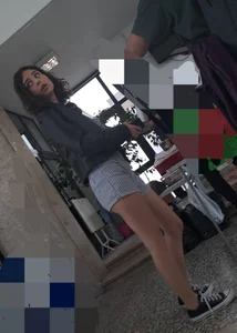 Candid hottie in shorts creepshots