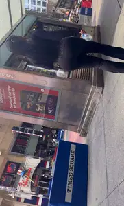 Fit Big Ass Latina in black leggings💦 (OC)