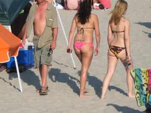 Mix of candid girls at the beach and in bikinis