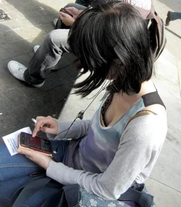 Candid boobs, nip slip and downblouse pics