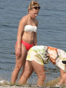 Bikini girls