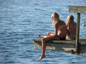 Bikini girls