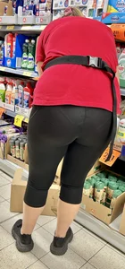 Compilation Big Ass Milf Tight Spandex Shiny Pants (not oc)