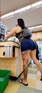 Sexy big butt tatted latina in sandals