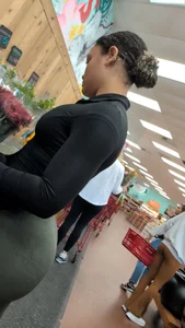 FIT and built lightskin mare in the tightest outift
