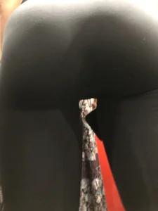 Candid Ass in Yoga Pants Closeup Creepshots Gallery in a Subway Train