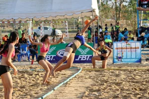 Thai candid volleyball girls