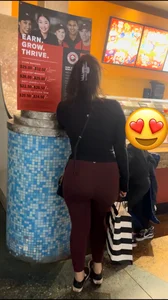 Total Bombshell Latina Milf with a heavy Lululemon Dumptruck (OC)