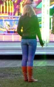 Blonde street milf wearing tight blue jeans and boots creepshot, nice butt