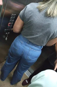 Big a$$ milf in Elevator