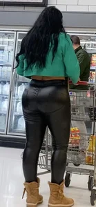 Fierce lady in leather bottoms‼️