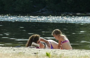 Bikini girls