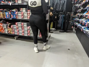 Huge juicy sexy nike legging ass worker part 1