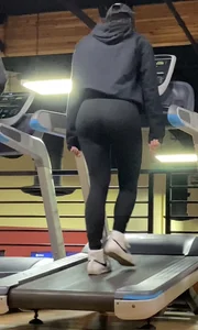 Caught her jiggly ass again but this time in leggings