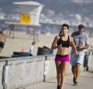 Amazingly hot candid sweaty girls jogging creepshots