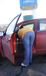 Some candid girls cleaning their cars in jeans and some showing ass crack