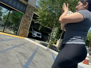 Latina in leggings (OC)