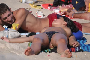 Verna topless beach girls out in the sun