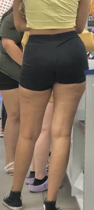 Thicc thighs in Shorts and skirts