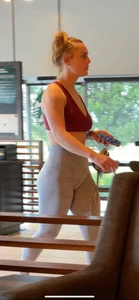 Tight bubble butt fitness babe busts me