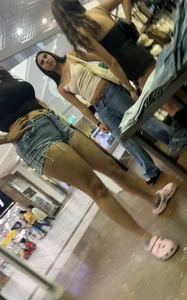 Tall PAWG with her hot friends shopping (Busted) (OC)