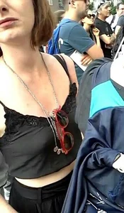 Candid tits and pokies